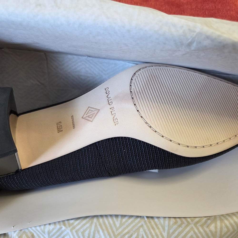 Donald J. Pliner Black Knit Texture Pump W/ Pewter Metallic Block Heel Detail - Picture 7 of 10
